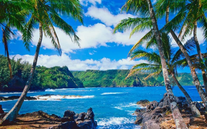 Maui, Hawaii Surfer’s Paradise and Volcanic Wonders